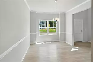 137 Hampton Holw Dr, Jefferson, GA 30549 - Photo 2