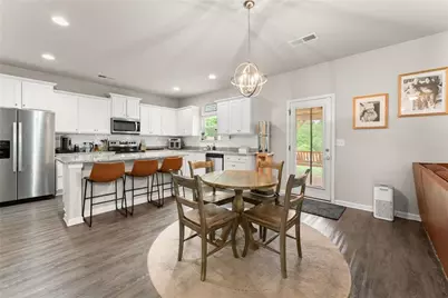 146 Waterford Circle, Cornelia, GA 30531 - Photo 16