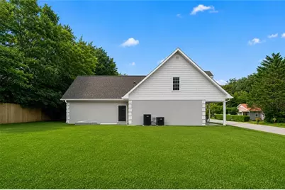 51 Pine Avenue, Commerce, GA 30529 - Photo 30