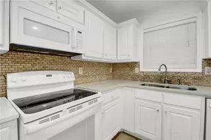 1374 Lance Cir, Winder, GA 30680 - Photo 14