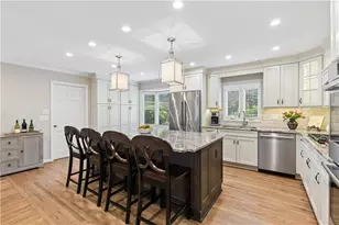 4942 Summerford Dr, Atlanta, GA 30338 - Photo 2