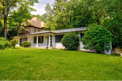3328 Ferncliff Place NE, Atlanta, GA 30324 - Photo 2