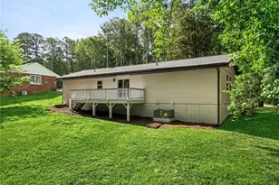 676 Hog Liver Rd, Carrollton, GA 30117 - Photo 38