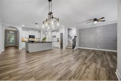 7310 Lowery Oak Drive, Roswell, GA 30075 - Photo 6