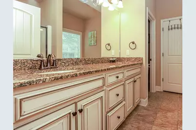 2241 Line Drive Drive, Lawrenceville, GA 30043 - Photo 24