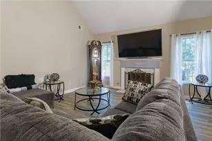 6160 Queensdale Dr, Douglasville, GA 30135 - Photo 6