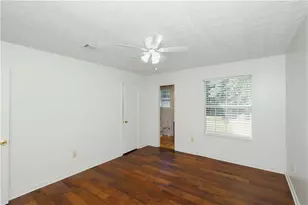 6560 Emerald Pointe, Atlanta, GA 30349 - Photo 8