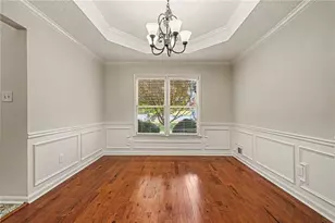 977 Sunny Glenn Ct, Lawrenceville, GA 30043 - Photo 8