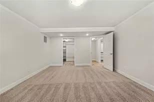 977 Sunny Glenn Ct, Lawrenceville, GA 30043 - Photo 10