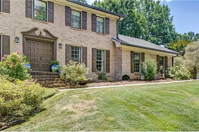 4414 Dunriver Drive SW, Lilburn, GA 30047 - Photo 4