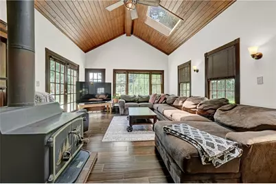 4414 Dunriver Drive SW, Lilburn, GA 30047 - Photo 8