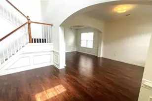 1465 Leisure Lake Dr, Lawrenceville, GA 30044 - Photo 2