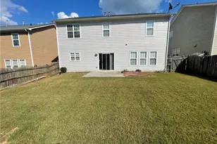 1465 Leisure Lake Dr, Lawrenceville, GA 30044 - Photo 20