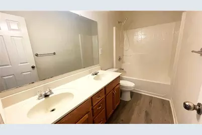 1465 Leisure Lake Drive, Lawrenceville, GA 30044 - Photo 18