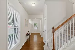 1030 Parkside Wood Ct, Lawrenceville, GA 30043 - Photo 4