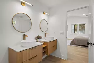 1344 Lynford Dr SW, Atlanta, GA 30310 - Photo 12
