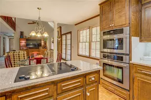719 Clubhouse Dr SE, Conyers, GA 30094 - Photo 10