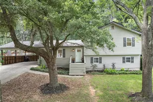 105 Stone Wood Ln, Lawrenceville, GA 30046 - Photo 2