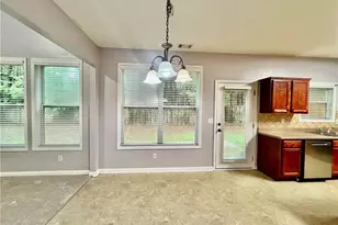 1720 Rutland Pass Dr, Lawrenceville, GA 30045 - Photo 10