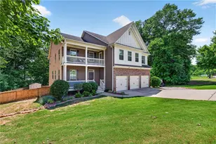 110 Renwick Dr, Senoia, GA 30276 - Photo 4
