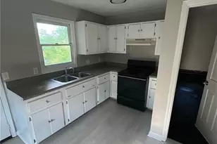 130 Knob Dr, Carrollton, GA 30116 - Photo 6