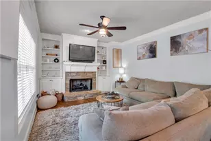 1080 Windsor Creek Dr, Grayson, GA 30017 - Photo 10