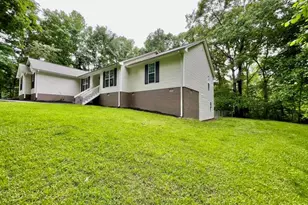 197 Blacks Mill Ct, Dawsonville, GA 30534 - Photo 2