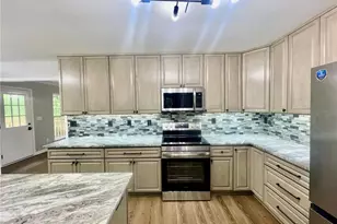 197 Blacks Mill Ct, Dawsonville, GA 30534 - Photo 6