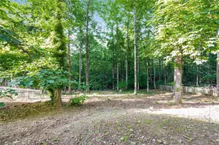 745 Mountain Oaks Pkwy, Stone Mountain, GA 30087 - Photo 18