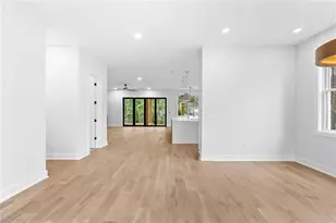 910 Laurel Brooke Ave, Peachtree City, GA 30269 - Photo 8