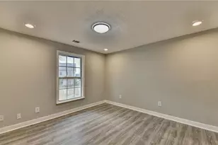 574 Glendale Rd, Scottdale, GA 30079 - Photo 18