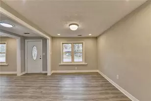 574 Glendale Rd, Scottdale, GA 30079 - Photo 8