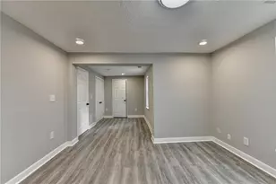 574 Glendale Rd, Scottdale, GA 30079 - Photo 20
