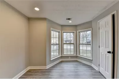 574 Glendale Road, Scottdale, GA 30079 - Photo 16