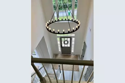 565 Fortune Ridge Road, Stone Mountain, GA 30087 - Photo 2