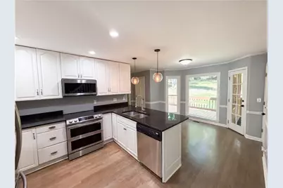 1876 Geyser Trace, Lawrenceville, GA 30044 - Photo 6