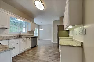 3790 Carriage Downs Ct, Snellville, GA 30039 - Photo 6