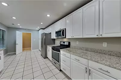 4750 Jamerson Forest Circle, Marietta, GA 30066 - Photo 4