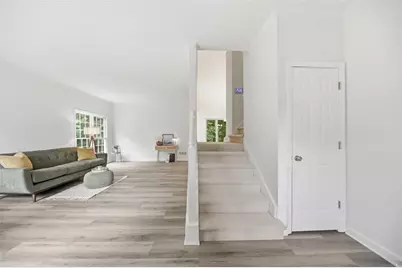 3075 Park Chase, Alpharetta, GA 30022 - Photo 4