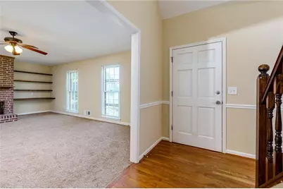 2890 Carrollton Court, Marietta, GA 30066 - Photo 2