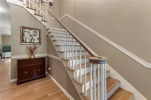 5201 Glenridge Dr NE, Sandy Springs, GA 30342 - Photo 2