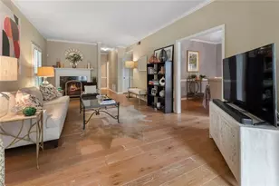 5201 Glenridge Dr NE, Sandy Springs, GA 30342 - Photo 8