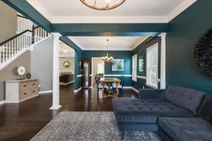 12695 Morningpark Cir, Alpharetta, GA 30004 - Photo 6