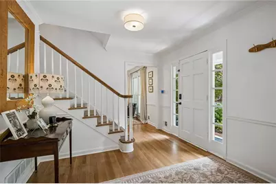 4860 Longchamps Drive NE, Atlanta, GA 30319 - Photo 10