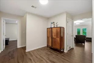 1021 Towne Lk Hls E, Woodstock, GA 30189 - Photo 44