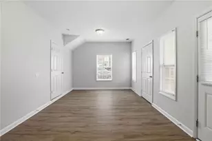 4301 Notting Hill Dr SW, Atlanta, GA 30331 - Photo 8