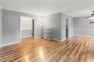 2160 Deer Oaks Trail, Lawrenceville, GA 30044 - Photo 12