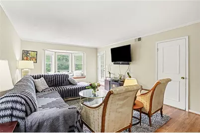 6851 Roswell Road #D17, Atlanta, GA 30328 - Photo 4
