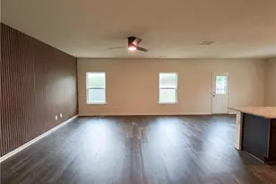 184 Oliver Dr, Locust Grove, GA 30248 - Photo 10