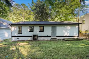 836 Bolton Rd, Atlanta, GA 30331 - Photo 22